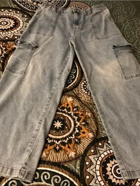 GOGO Faded Blue Cargo Jeans with Patch Pockets